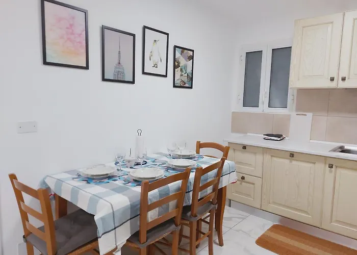 Nel Cuore Di Bagno Privato Homestay szállás